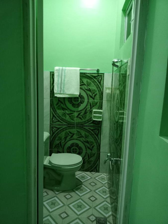 Barril Green Homestay Batuan Esterno foto